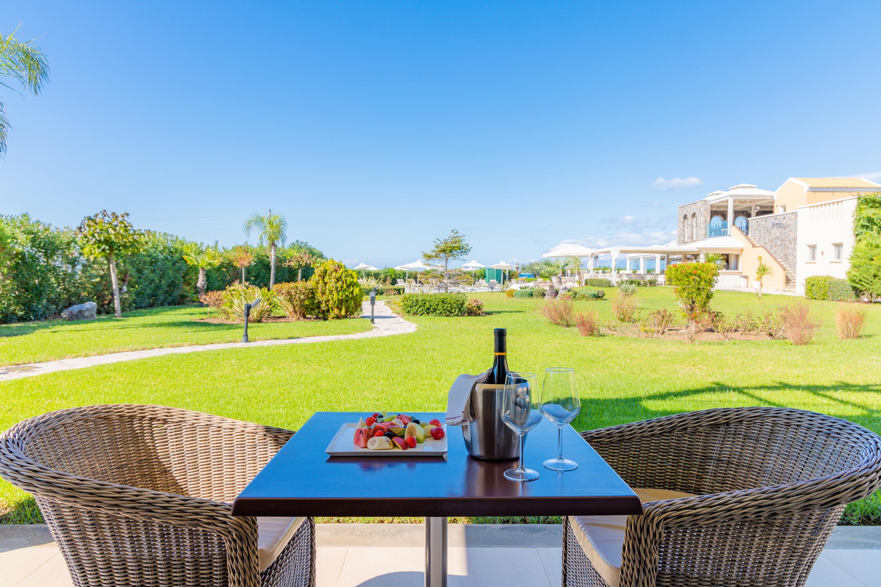 Restia Suites Exclusive Resort (Adults Only) Acharavi  Exteriör bild